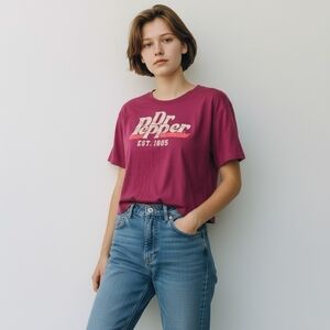 Women's Large Maroon Dr Pepper Logo T-Shirt